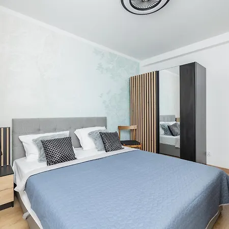 아파트 Dwupoziomowy Apartament Klimaty Baltyku Z Parkingiem, Tarasem I Klimatyzacja By Renters Prestige Dziwnów